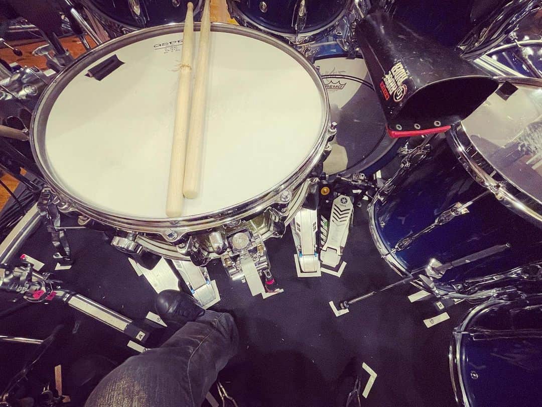 坂東慧のインスタグラム：「今日はリハです！  #yamahadrums #zildjiancymbals #zildjiansticks #aspr #westone #cympad #rehearsal」