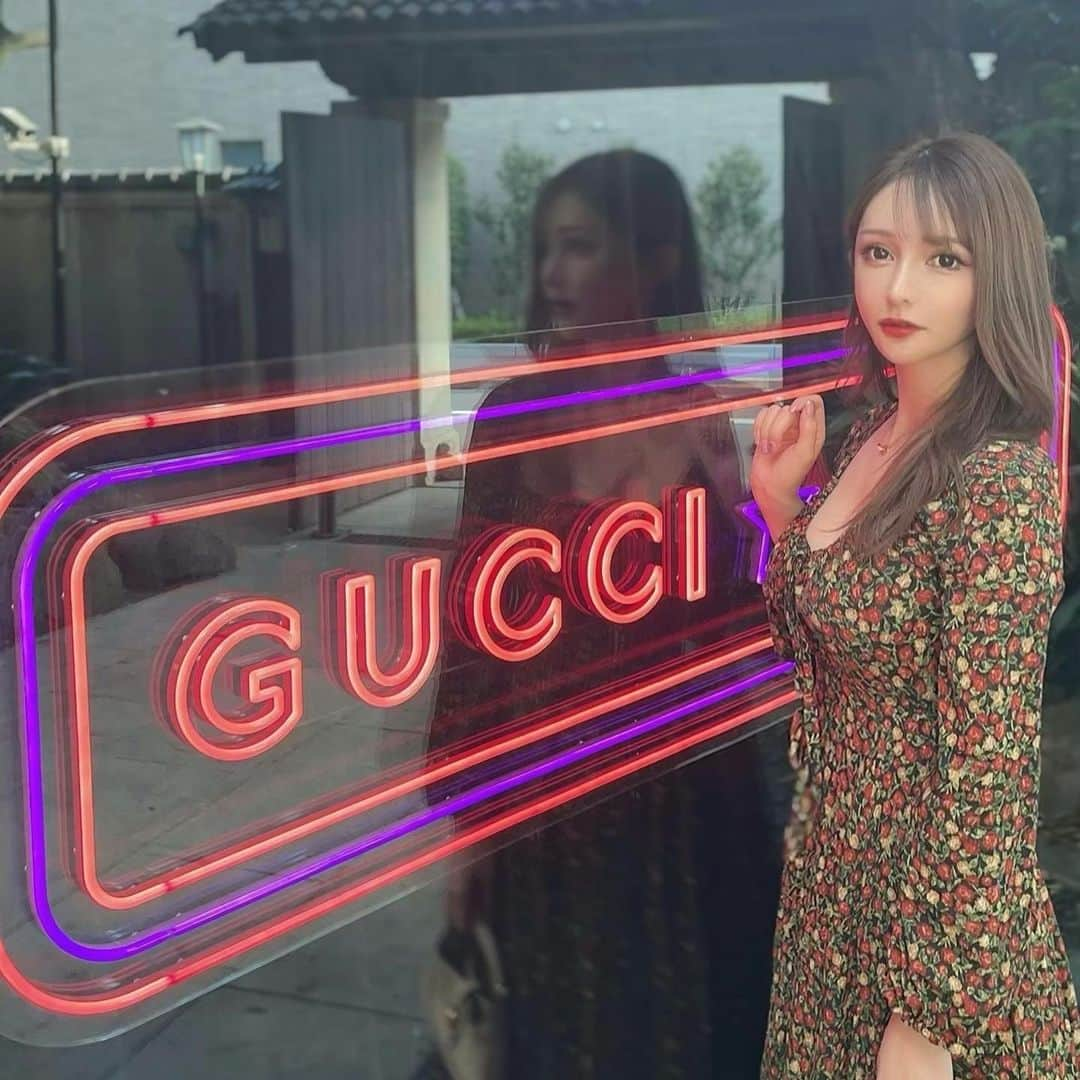 MIRIさんのインスタグラム写真 - (MIRIInstagram)「今日は  🫀🫀🫀🫀🫀🫀 　GUCCI★ARIA 🫀🫀🫀🫀🫀🫀  九段ハウスにて GUCCIの100年の歴史に触れさせていただきました❤️  GUCCI✖️BALENCIAGA もとっても可愛いかった🥰  ご招待ありがとうございました💕  #🫀 #GUCCI✖️BALENCIAGA #コラボ  #服 #GUCCI #gucciaria  #100周年  #balenciaga  #ワンピース  #look  #写真 #アプリ #ファッション  #ジュエリー #jewelry  #ootd #fashion  #女子  #東京 #九段下」7月24日 18時33分 - miri.o3