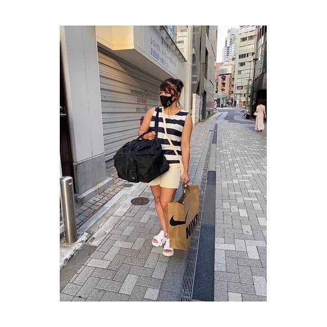 RENA（久保田玲奈）さんのインスタグラム写真 - (RENA（久保田玲奈）Instagram)「NIKEさんで練習用、撮影用、私服用と たくさん選ばせていただきました✨ 今回も可愛すぎる商品ばっかりだた👀💓  いつもありがとうございます🙏❤️  #nike #nikejapan #nikewomen  #nikeしか勝たん」7月24日 20時00分 - sb_rena