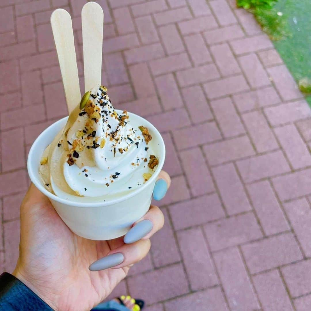 倖田來未さんのインスタグラム写真 - (倖田來未Instagram)「. アイスクリーム食べまくりday🍦☀️ 瞬殺で溶けるの巻！！ ⁡ #summer #icecream #gelato #夏 #kodakumi #倖田來未」7月24日 21時39分 - kodakumi_official