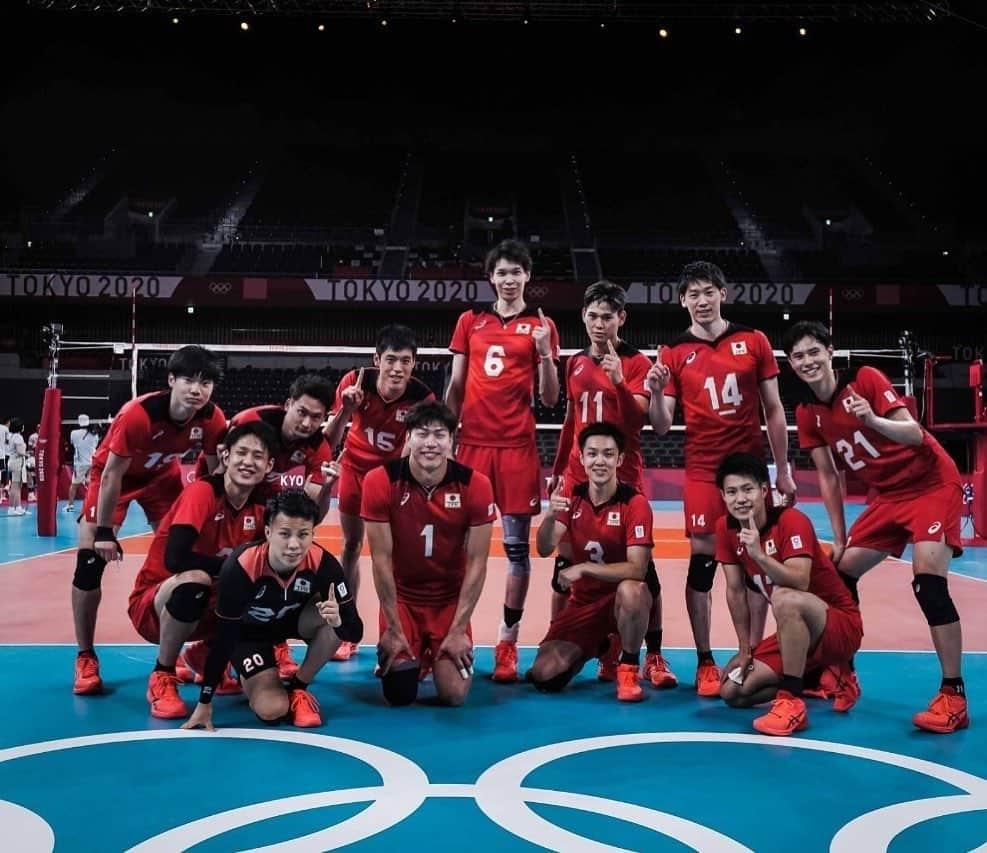 髙橋藍さんのインスタグラム写真 - (髙橋藍Instagram)「🇯🇵3-0🇻🇪 オリンピック初戦勝ちました！ 引き続き頑張ります！ 応援よろしくお願いします！  Photo by FIVB #東京オリンピック  #男子バレーボール日本代表」7月24日 21時41分 - ran.volleyball0902