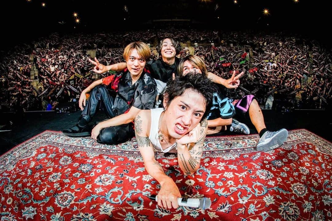 Ryota さんのインスタグラム写真 - (Ryota Instagram)「今日も２公演無事に終了！ 最高の時間をありがとう！！！ みんなの顔見たら疲れも吹き飛ぶわ🌈 明日がもう最終日で寂しいけど....残り２公演全力で楽しむ！！  📸　@ruihashimoto」7月24日 22時57分 - ryota_0809