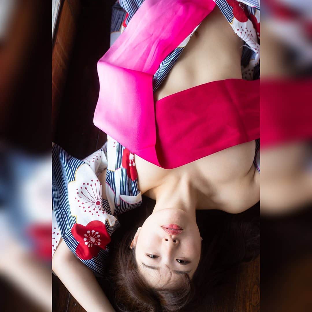 原つむぎさんのインスタグラム写真 - (原つむぎInstagram)「おやすみ🥱  #美尻 #桃尻 #hcup #グラビア #garter #hip #lingerie #japanesegirl #gravure #sexy #asiansexy #asiangirls #大胸 #下着 #sexyhot #selfie #girlsday #内衣 #粉我 #portrait #泳衣 #日本」7月24日 23時21分 - haratsumugi