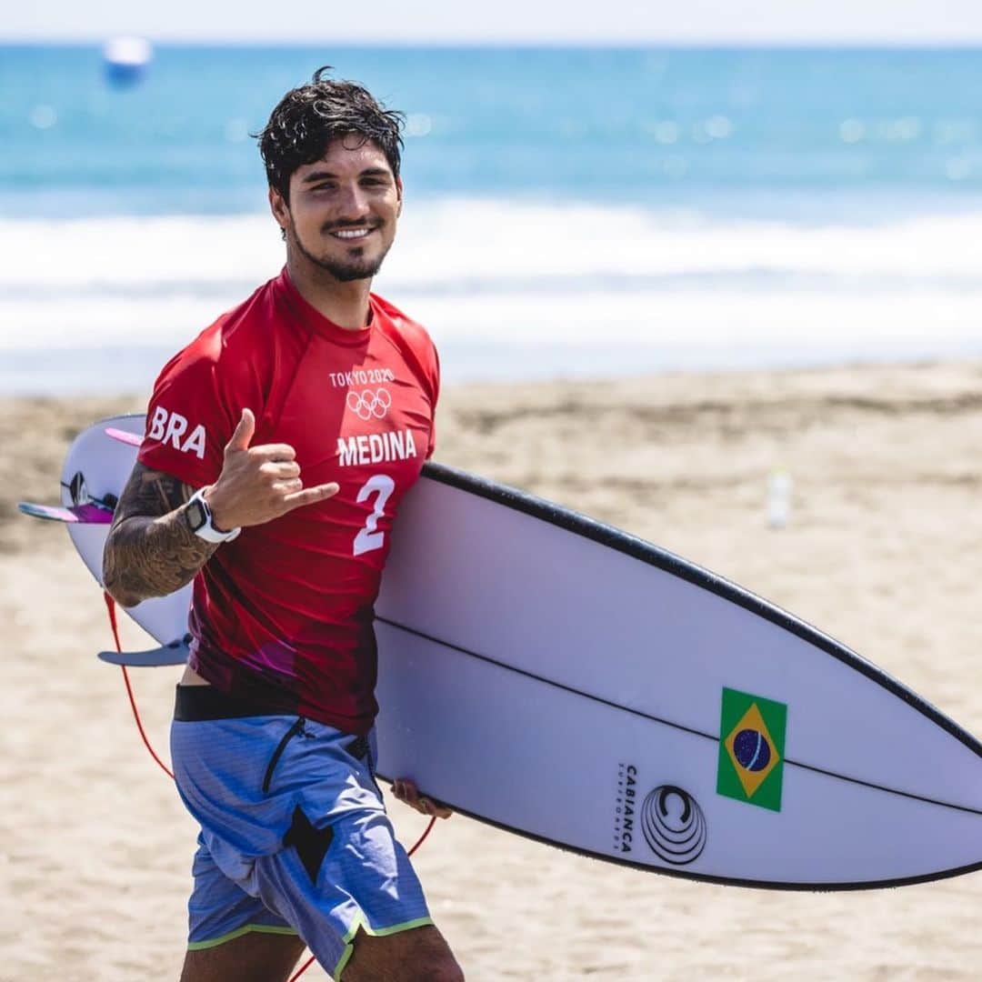 ガブリエル・メディーナのインスタグラム：「Vamossss 🇧🇷🥷🏻🤘🏼 ll lets gooooooo🙏   photo: @miriamjeske.photo」