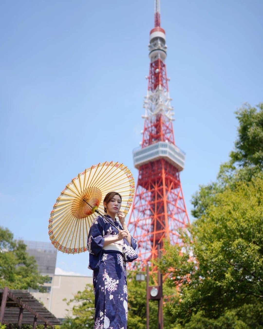 星野奏さんのインスタグラム写真 - (星野奏Instagram)「東京タワー🗼なんとか収めることができた✨実はスカイツリーは得意なのに、東京タワーは3回しか行ったことが無いのです！！😂 ⁡ ⁡ ⁡ ⁡ ⁡ #撮影会 #撮影会モデル #浴衣 #東京タワー #tokyo #shootfilm #japan #tokyolife #夏#olympics#shooting#辻倉#和傘#番傘」7月25日 21時52分 - hoshino_kanade_