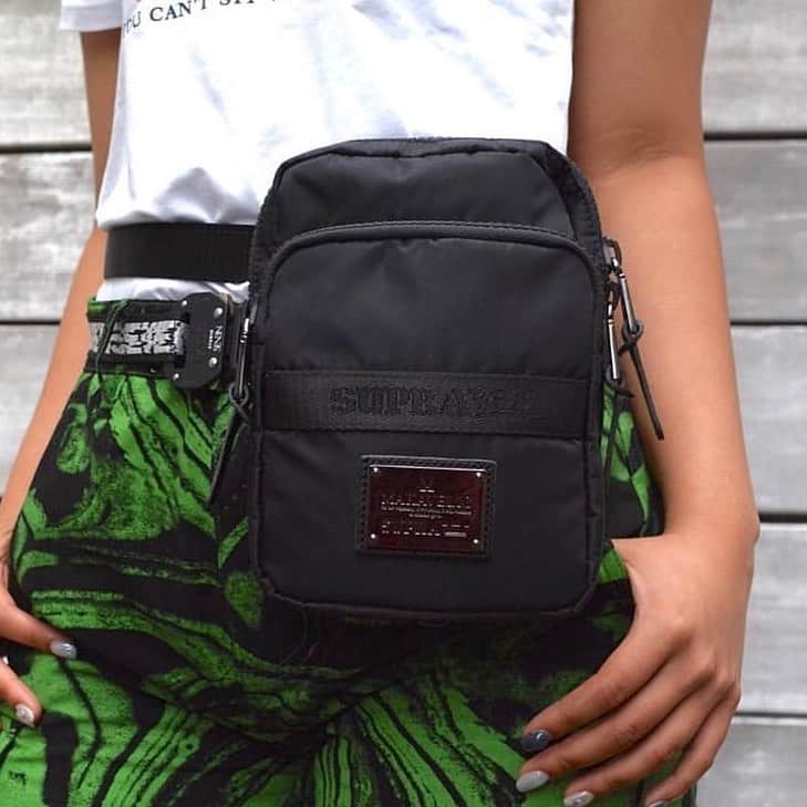 SUPRA TOKYOのインスタグラム：「. YEAR: 2019 ''SUPRA × MAKAVELIC'' 2WAY CROSS-TIE POUCH BAG JAPAN EXCLUSIVE  Archive Sale LIMITED QUALITY Available Online Store  #supraforever #supratokyo #makavelic  #bag #pouch」