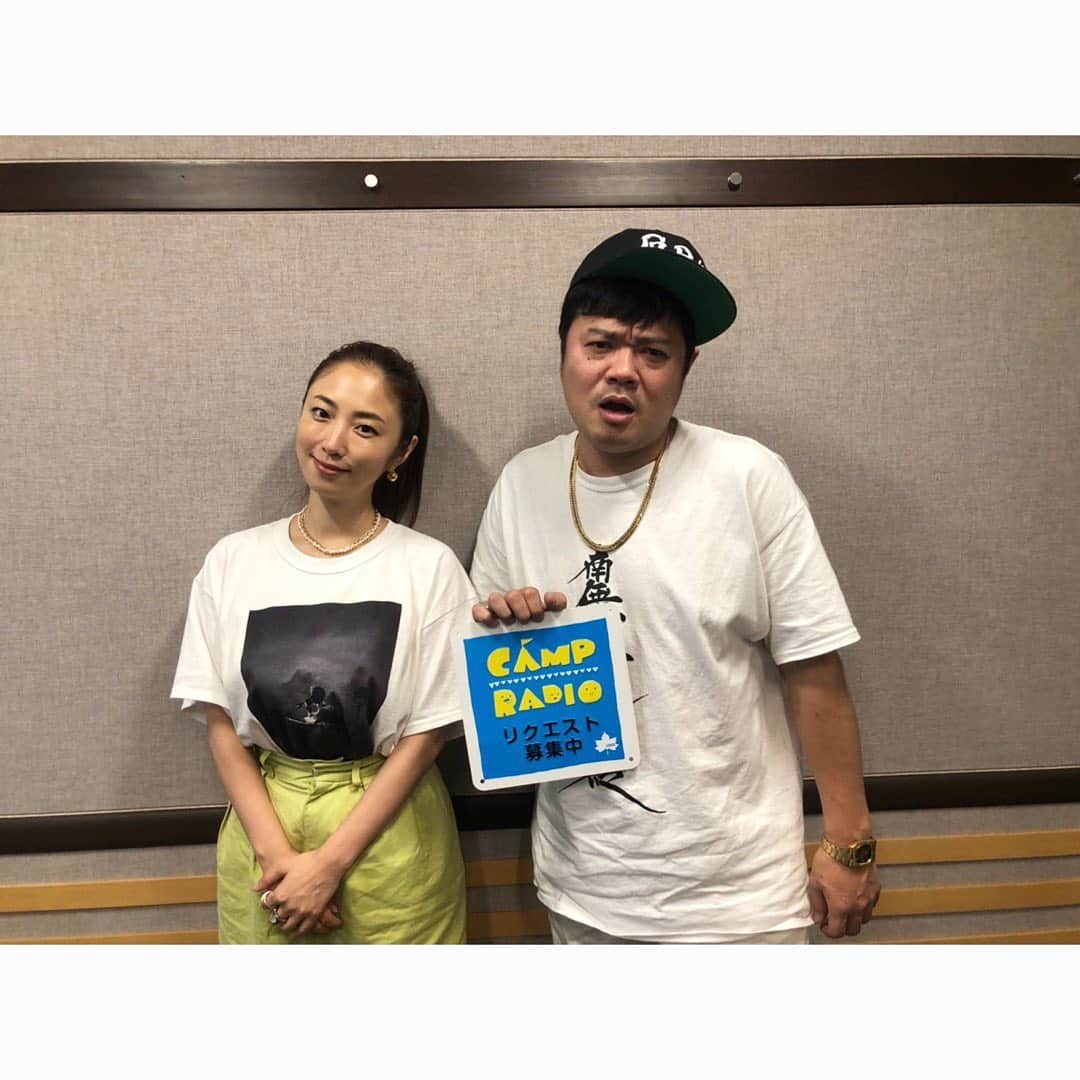 佐田正樹さんのインスタグラム写真 - (佐田正樹Instagram)「MEGUMIさんのラジオに お邪魔した。  しかし暑いね。 溶けるよ。」7月26日 15時17分 - satakisama