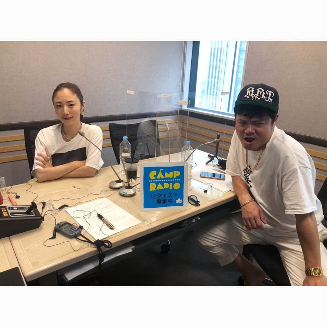 佐田正樹さんのインスタグラム写真 - (佐田正樹Instagram)「MEGUMIさんのラジオに お邪魔した。  しかし暑いね。 溶けるよ。」7月26日 15時17分 - satakisama