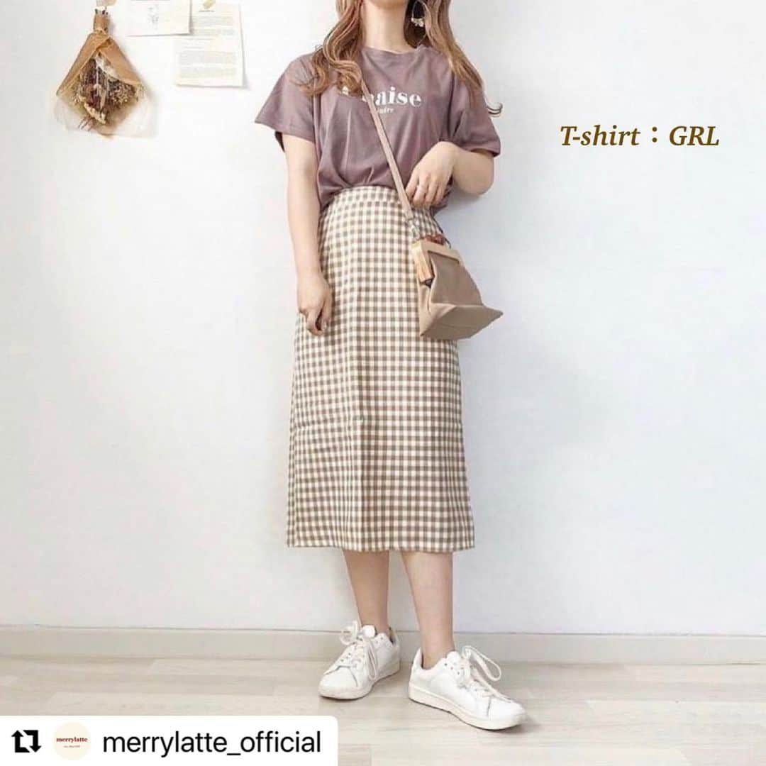 GRLさんのインスタグラム写真 - (GRLInstagram)「#Repost @merrylatte_official with @make_repost ・・・ ♡  GRL × merrylatte 🧸🍒♡ 　 　 GRLで現在発売中のアイテムと merrylatteのアイテムでコーデを組んだ 夏のプチプラコーデ特集♡♡ 　 気になるアイテムはtapしていただくと そのままサイトへ飛べます🐮🏷 　 　 ¥10,000以上のご注文で送料無料🐰🌷 merry latteでのお買い物はおまとめ注文がお得です♡ 　 　 　 　 #merrylatte #メリーラテ #メリラテコーデ  @grl_official #grl #グレイル #grlコーデ」7月26日 15時22分 - grl_official