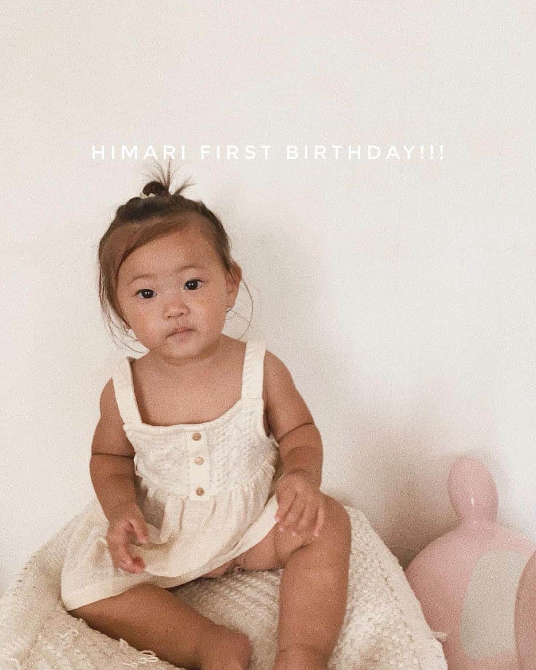 馬詰まほのインスタグラム：「Happy first birthday!!! Himari🌻🤍✨ #0726 #firstbirthday」