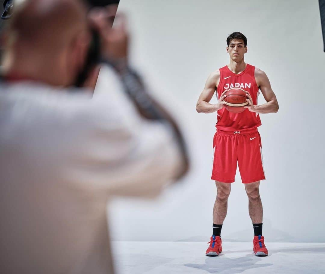 シェーファーアヴィ幸樹さんのインスタグラム写真 - (シェーファーアヴィ幸樹Instagram)「Game day! オリンピック初戦、スペイン戦！ 精一杯頑張ってきます💪  #tokyo2020 #olympics」7月26日 13時23分 - avi_schafer