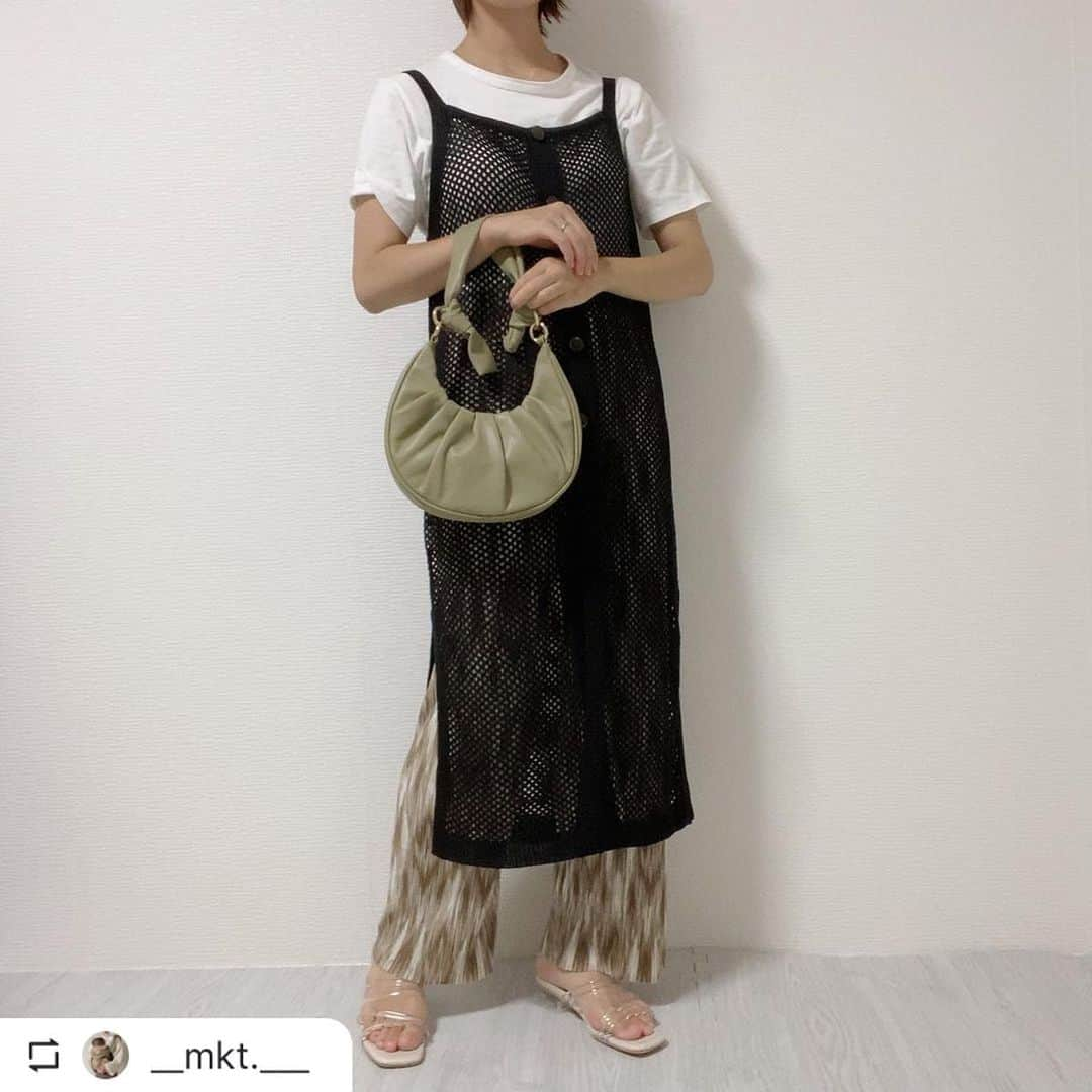 GRLさんのインスタグラム写真 - (GRLInstagram)「【👆画像をタップすると購入できるよ👆】 @__mkt.___ さん にGRL商品着用して頂いております💕 ありがとうございます✨ . @grl_official #グレイル #grl #プチプラ #ootd #fashion #プチプラコーデ #outfit #ファッション #可愛い #かわいい #コーデ #コーディネート #cute #大人カジュアル #カジュアルコーデ#GRL購入品#グレイル購入品#購入品 #プリーツパンツ #ジャンパースカート  #ショート丈トップス」7月26日 17時07分 - grl_official