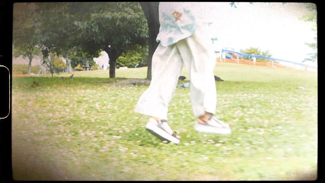BIGMAMAのインスタグラム：「Tomorrow 18:00」