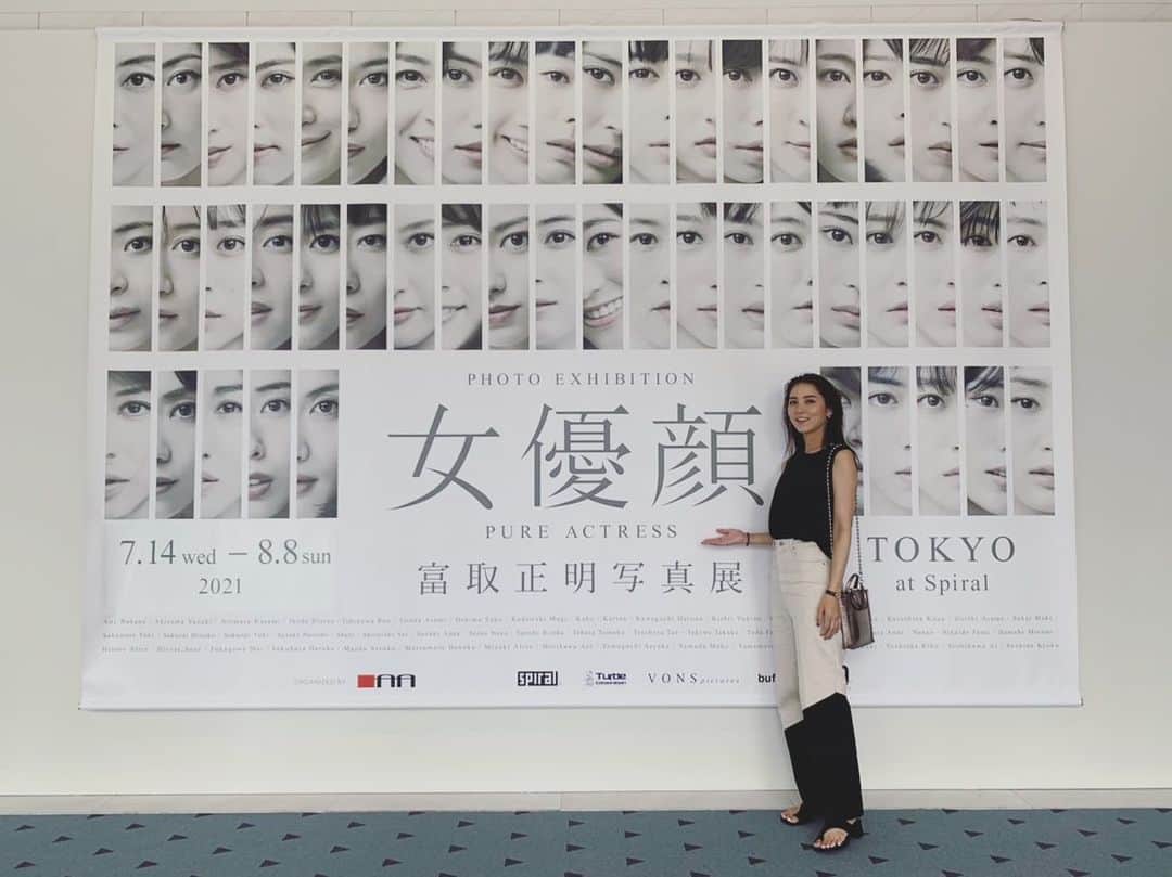 石川恋さんのインスタグラム写真 - (石川恋Instagram)「Photo exhibition「女優顔」 富取正明写真展。遂に東京に！ 私も今日、お仕事の合間にやっと行けました。  私が撮っていただいたのは2019年6月。 もう2年前になりますが、富取さんと、 自分自身と真っ向から向き合った濃密な時間は 昨日のことのように蘇ってきます。 こうありたい、という自分を強く意識して挑んだ写真。 自信作であり、お気に入りの一枚です。 このような素晴らしい写真展に参加させていただけたことに感謝します！  そして富取さん、念願の東京での開催本当におめでとうございます😭✨  8月8日まで、表参道のスパイラルガーデンにて。 入場無料です！ ぜひ、足を運んでみてください。 #女優顔 #富取正明 さん」7月26日 19時53分 - ren_ishikawa