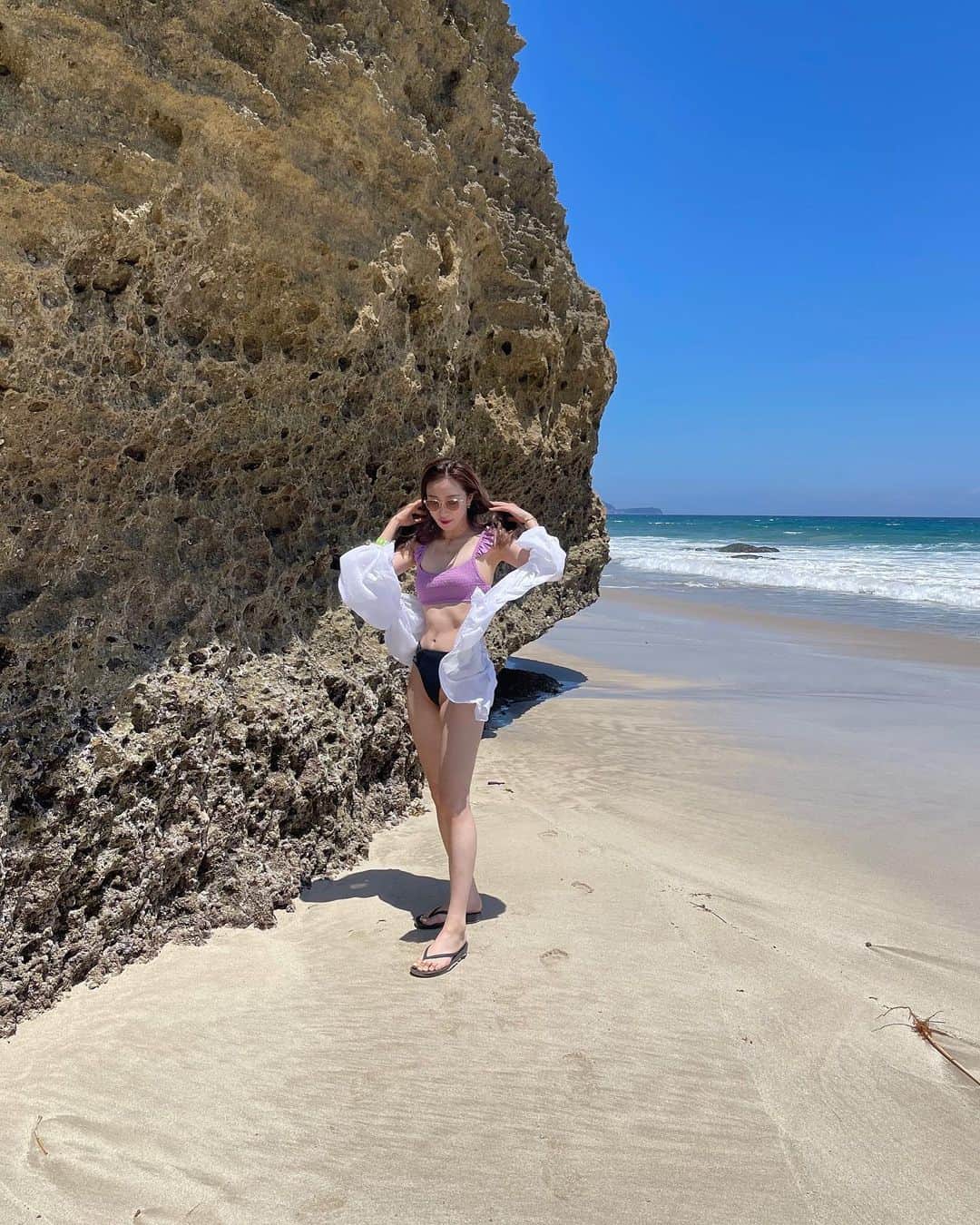 Ruuのインスタグラム：「連休ははじめての下田へ🌊 綺麗すぎてたくさん癒された~🐠🌴 今まであまりお休みが無かったけど、ゆーっくり休んでまた私らしく頑張りたいと思います😆☀️ 素敵なところが沢山あったのでシェアするね~📷♡」