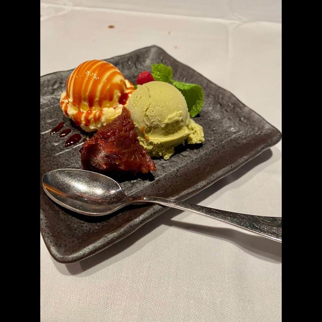木村拓哉さんのインスタグラム写真 - (木村拓哉Instagram)「「昨日の夕食、思い切って和食屋さんへ。 サービスも、味も本当に"おもてなし"の行き届いたお店でした‼︎ ローマでこんなに美味しい和食に出会えるとは…。 ご馳走様でした‼︎」   STAYSAFE‼︎   拓哉 #木村拓哉#TakuyaKimura」7月26日 23時34分 - takuya.kimura_tak