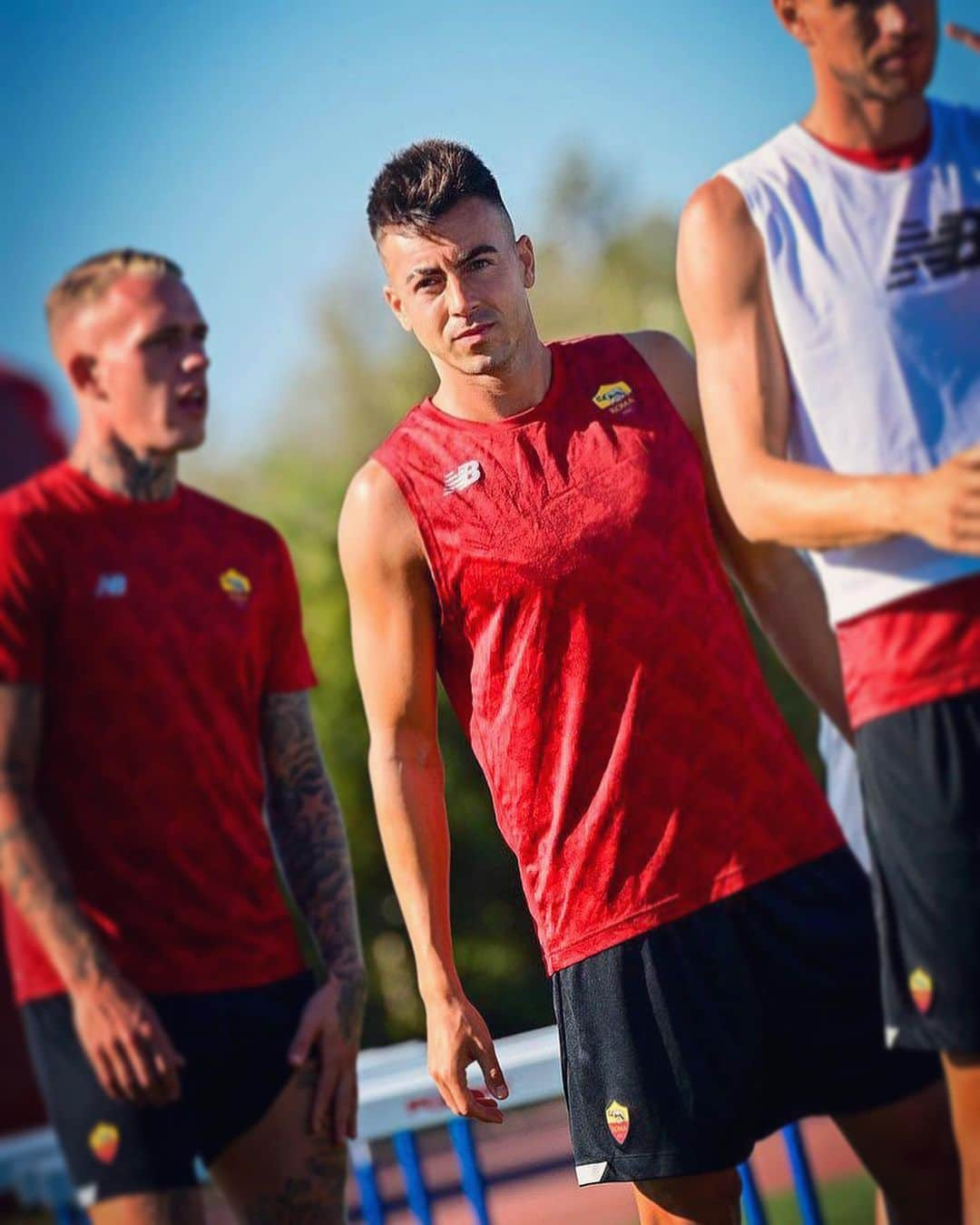 ステファン・エル・シャーラウィさんのインスタグラム写真 - (ステファン・エル・シャーラウィInstagram)「Pre Season in Portugal 🟡🔴 @officialasroma」7月27日 5時36分 - stewel92