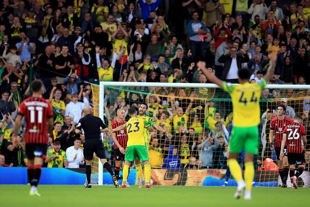 ルーカス・ルップさんのインスタグラム写真 - (ルーカス・ルップInstagram)「What a performance at Carrow Road!!🔰」8月25日 6時17分 - ruppinho7