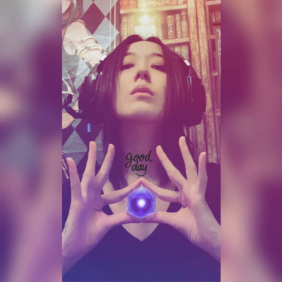 のインスタグラム：「ばけたん、というおばけを探知するらしいおもちゃを買った😂 “BAKETAN” , a ghost detector👻」