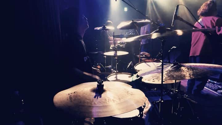 吉澤響のインスタグラム：「20210820 梅田Shangri-La 『Step On』/ セカイイチ  #セカイイチ #live #drums #drummers #istanbulcymbals #gretsch #gretschdrum #vaterdrumsticks」