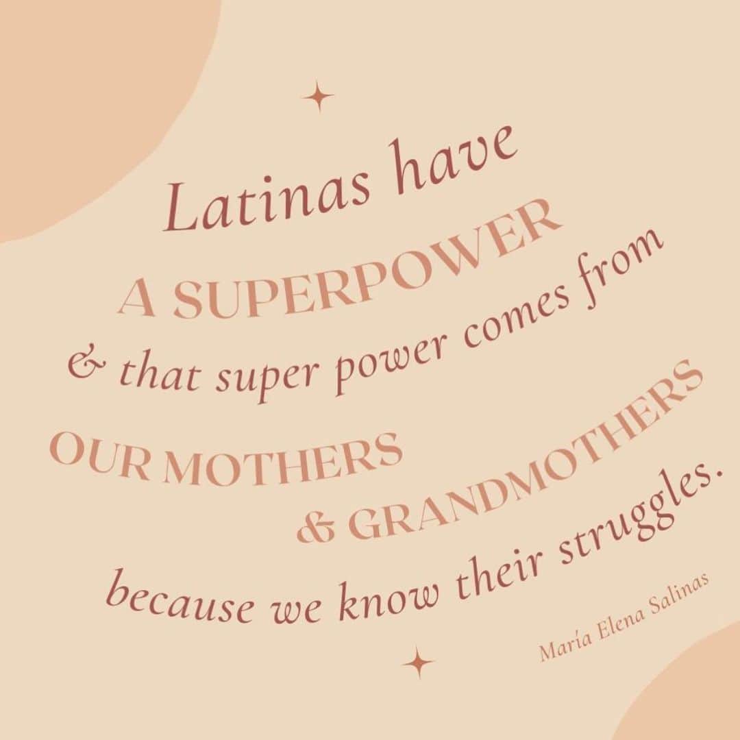 イヴァンナ・ヴェンチュラさんのインスタグラム写真 - (イヴァンナ・ヴェンチュラInstagram)「Some incredible latinas that inspire me everyday, there’s many more that I couldn’t fit. Who is a Latina that inspires you?! On this #nationallatinaday ❤️💋」8月22日 2時25分 - yoventura