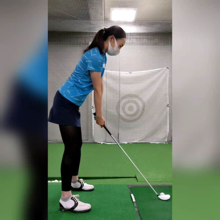 佐々木実季のインスタグラム：「久しぶりに練習に行ったらすんごい疲れた😅⛳ 動画だとほとんど見えてないけど、左足の外側にボール置いて踏ん張れるように練習してるよ🏌 #少しお久しぶりです #定期的にSNS離れしてます笑 #ただ飽きっぽいだけ #8月ラウンドしてない💦 #暑いの無理 #練習練習 #ゴルフ #⛳ #ゴルフ大好き #ゴルフ女子 #🏌#ゴルフ上手くなりたい #ゴルフ好きな人と繋がりたい #ゴルフ女子と繋がりたい #golf #lovegolf #ゴルフ免許証 #ゴルフ免許証アンバサダー」