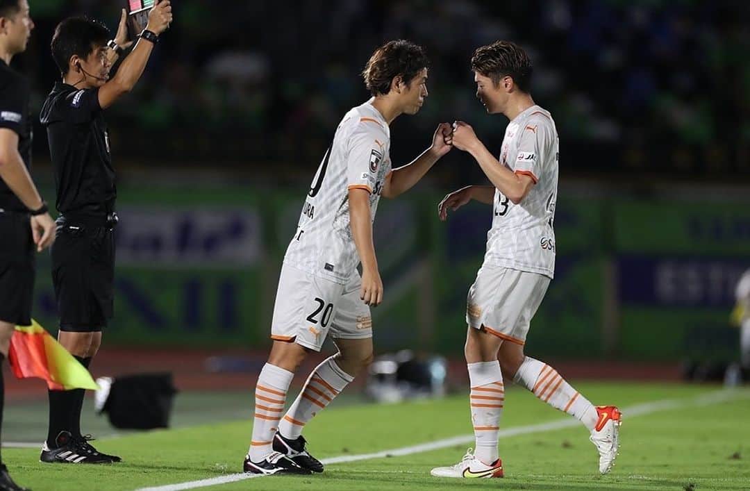 中村慶太のインスタグラム：「昨日でJ通算150試合でした。 これからも感謝を忘れずに1試合でも多く記録を伸ばせるように頑張ります！ #清水エスパルス #中村慶太 #jリーグ」