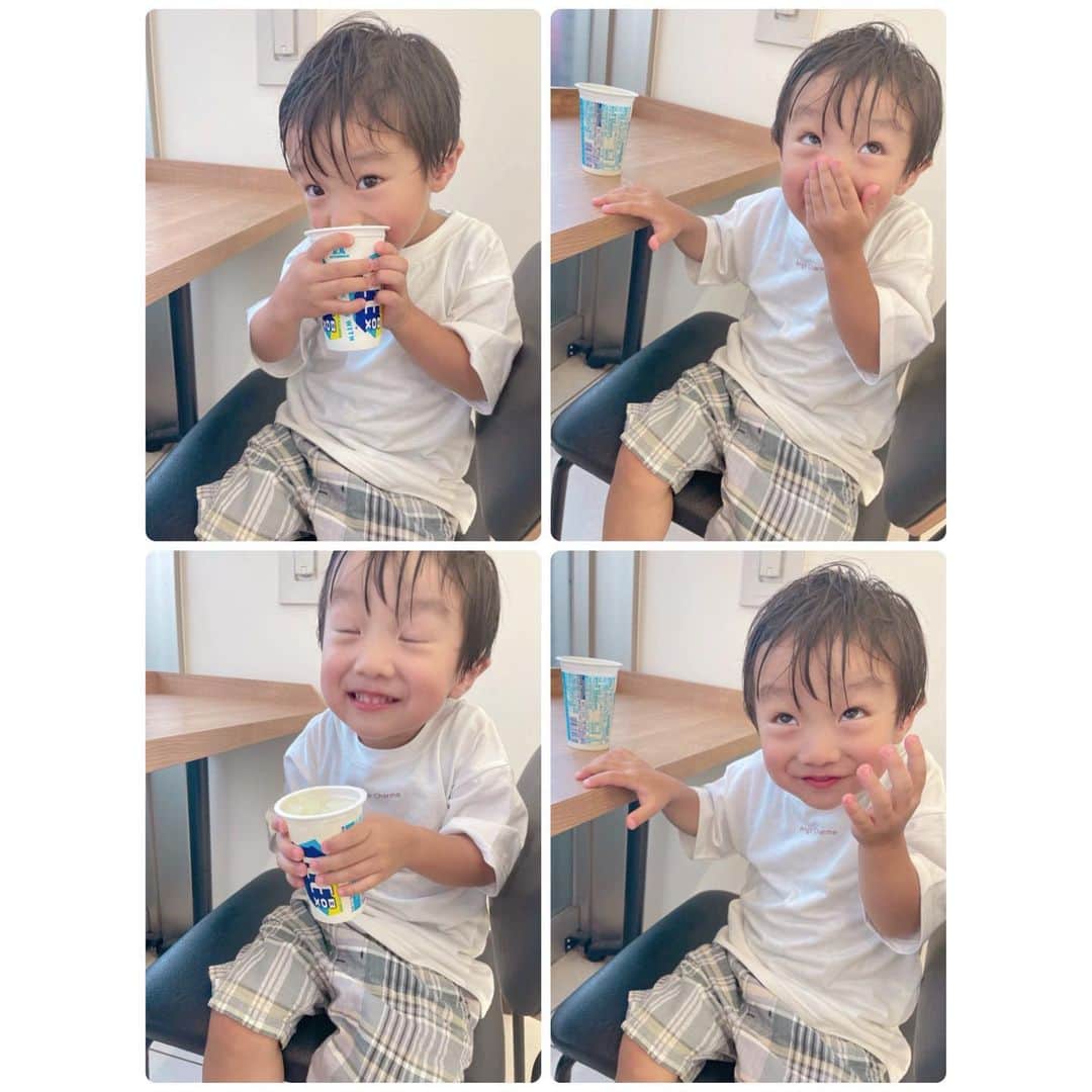 辻希美さんのインスタグラム写真 - (辻希美Instagram)「氷アイスにジュース入れて飲んだ幸空のリアクションが面白可愛い過ぎた☺️💕💕💕笑笑。  #2歳8ヶ月」8月22日 17時57分 - tsujinozomi_official