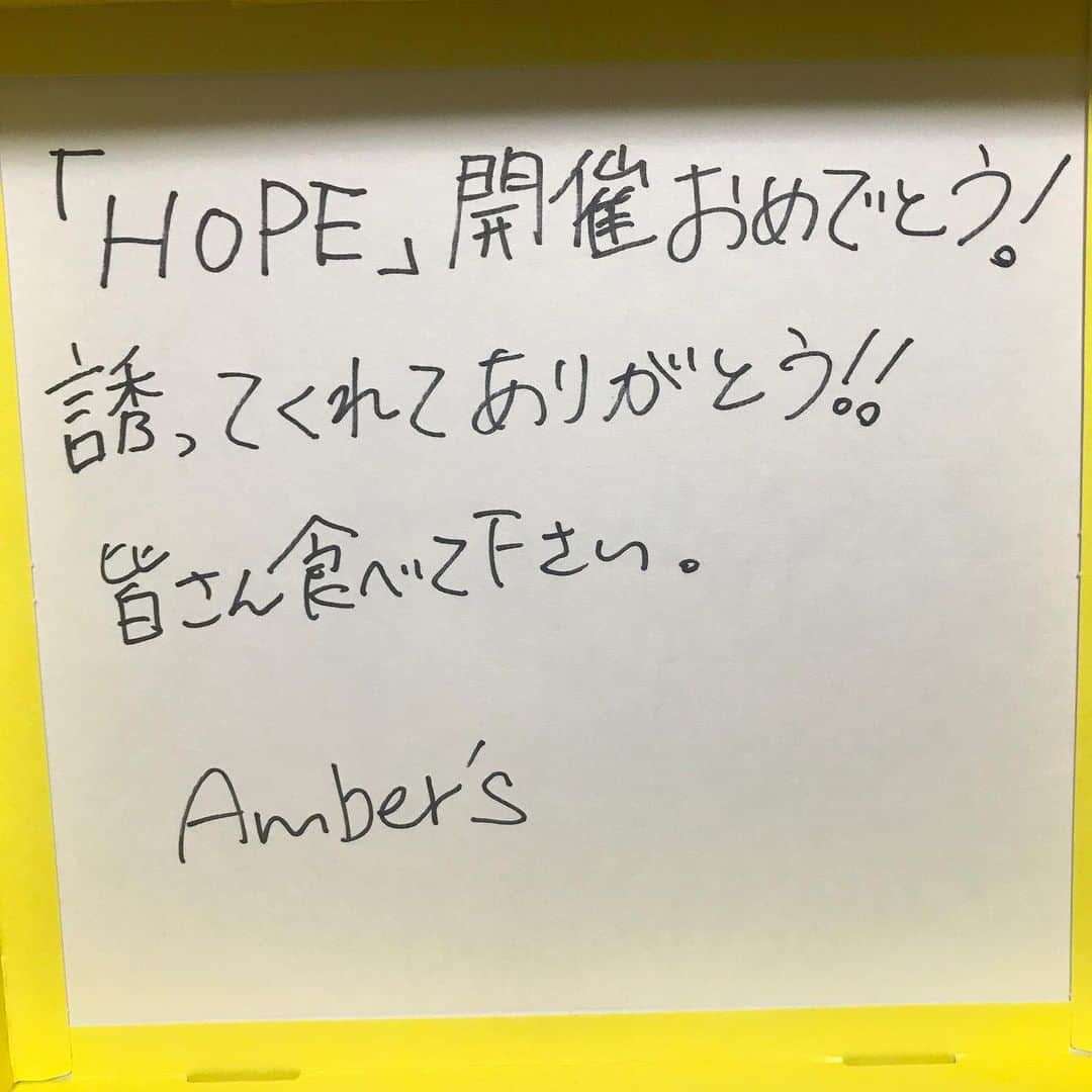 Ken Matsuzakiさんのインスタグラム写真 - (Ken MatsuzakiInstagram)「昨日は代官山UNIT Live「HOPE」ありがとうございました もはや当たり前じゃないライブを開催出来た事がこの上なく幸せです 来てくれた人も来れなかった人も、応援してくれる皆いつもありがとう  @ambers_band_jp  最高なライブをありがとう アンコールで演った一緒に作った曲もいい出来になったね ギターソロハモリまくって楽しかった  Photo @sai_cho_823」8月22日 21時10分 - km0224gt