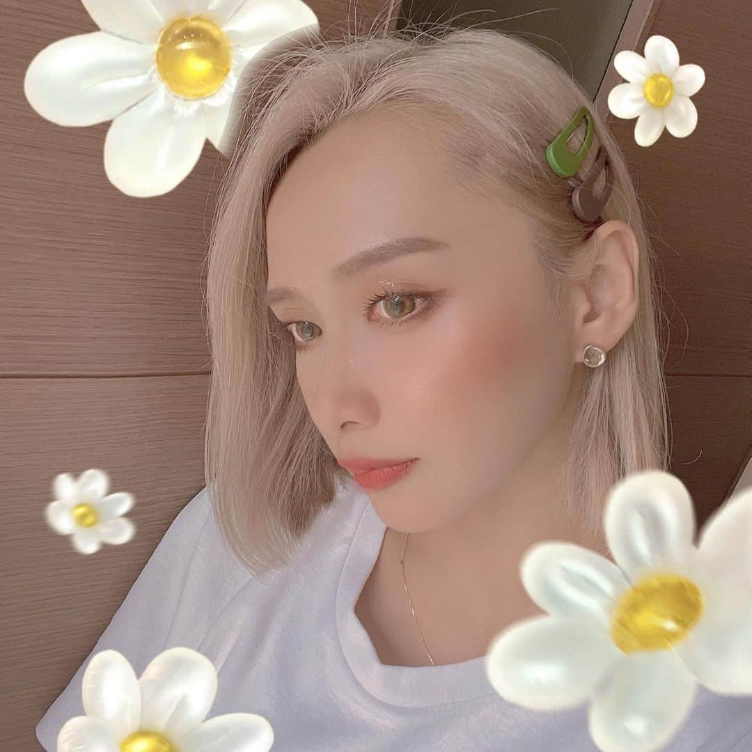 望月リカさんのインスタグラム写真 - (望月リカInstagram)「. . ボブ×ヘアピン🌼 . . ＿＿＿＿＿＿＿＿＿＿＿＿＿＿＿」8月22日 21時57分 - rikachun_08