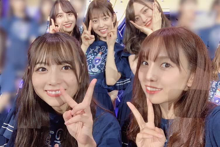 新内眞衣さんのインスタグラム写真 - (新内眞衣Instagram)「_  乃木坂46 結成10周年 おめでとうございます〜🎉  今年の夏はたくさんの思い出ができました😌 とってもとっても幸せです！ ありがとうございました❣️  #真夏の全国ツアー2021  #乃木坂46」8月23日 16時51分 - mai.shinuchi_official