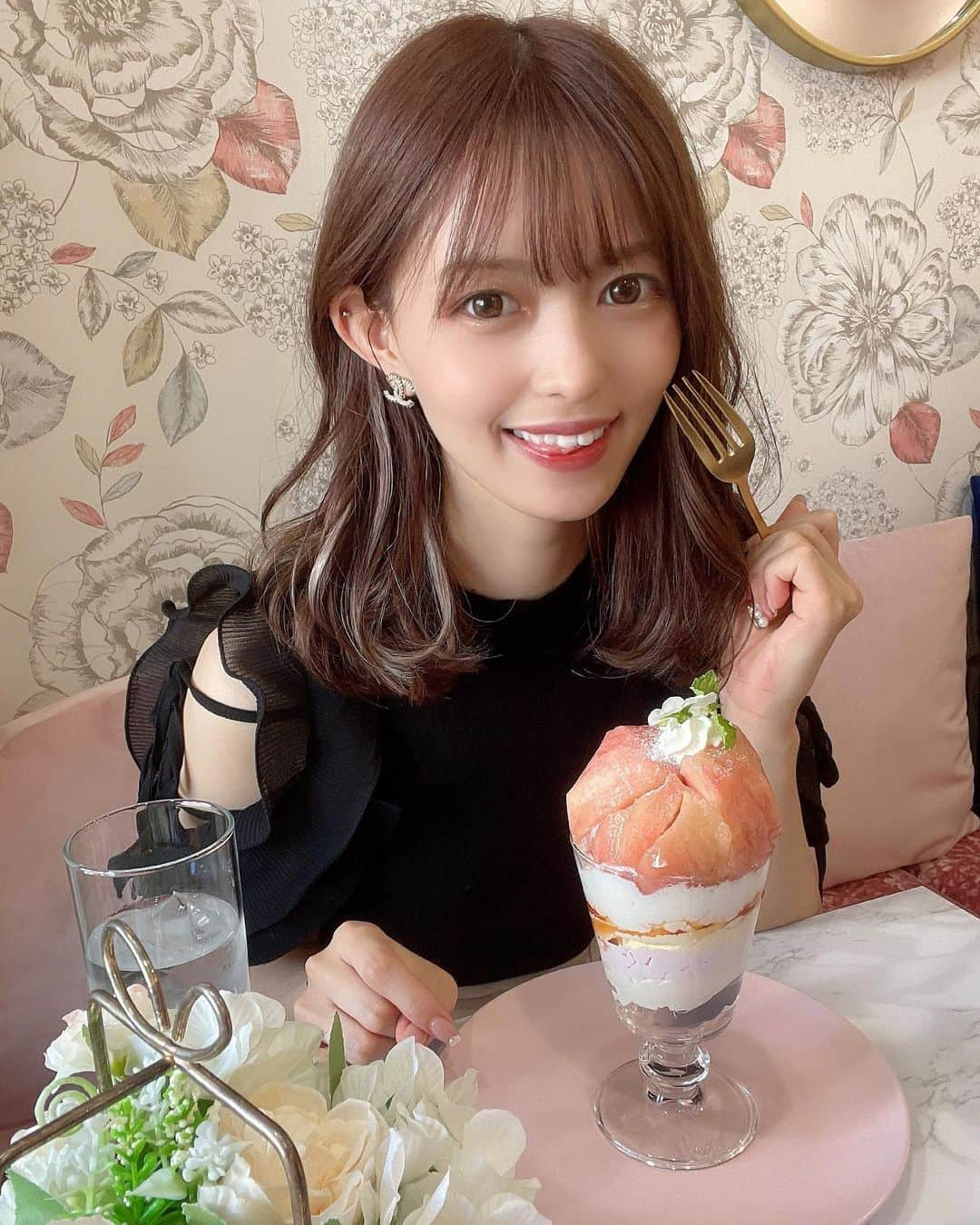 新井椎夏さんのインスタグラム写真 - (新井椎夏Instagram)「この日盛れたのでまた載っける🍑」8月23日 21時23分 - elsy_shiina