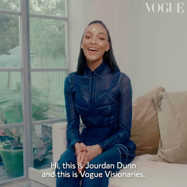 ジョーダン・ダンのインスタグラム：「Ok so I’m gonna keep it real, I’ve been dreading for this to come out. I had the biggest meltdown during and after we shoot this (shout out to @kloss_films for the amazing edit! ) Whenever great opportunities like this come to me that self doubt likes to show up and try and dun the dance lol This time it was me thinking that I’m not worthy enough to do a master class. Feeling unworthy is a feeling that I struggle to escape from. I am still learning That my sense of selfworth should  come from the knowledge that my inner wisdom is enough  to serve me no matter what the situation. Remembering that we all have this powerful wisdom inside us that we can access any time, is confidence that grows over time.   Thank you @kloss_films for having patience with me and guiding me through this I couldn’t of done this with anyone else 🖤🙏🏾  Also big thank you to @edward_enninful @britishvogue for trusting me to teach this masterclass 🖤  I hope you all enjoy! Let me know your thoughts in the comments 🖤   Click the link in bio to watch the full video   Love and Light  Jourdan 😘🖤😘🖤」