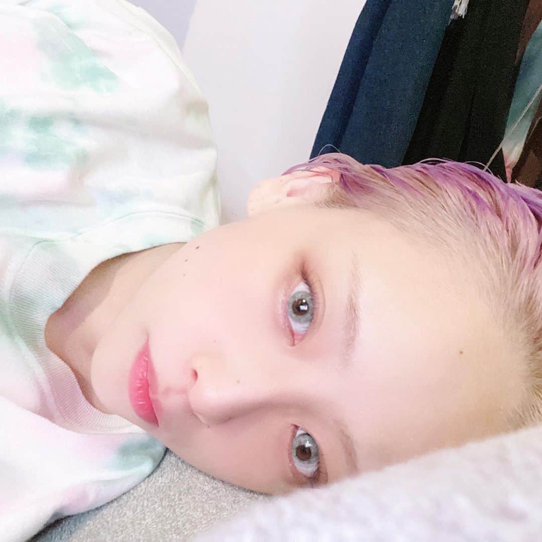 大谷雅恵のインスタグラム：「お風呂入ったよ✴︎  #39歳 #入浴 #お風呂 #ジェルピーリング #酵素洗顔 #オーガニック #保湿ケア  #アウトバストリートメント」