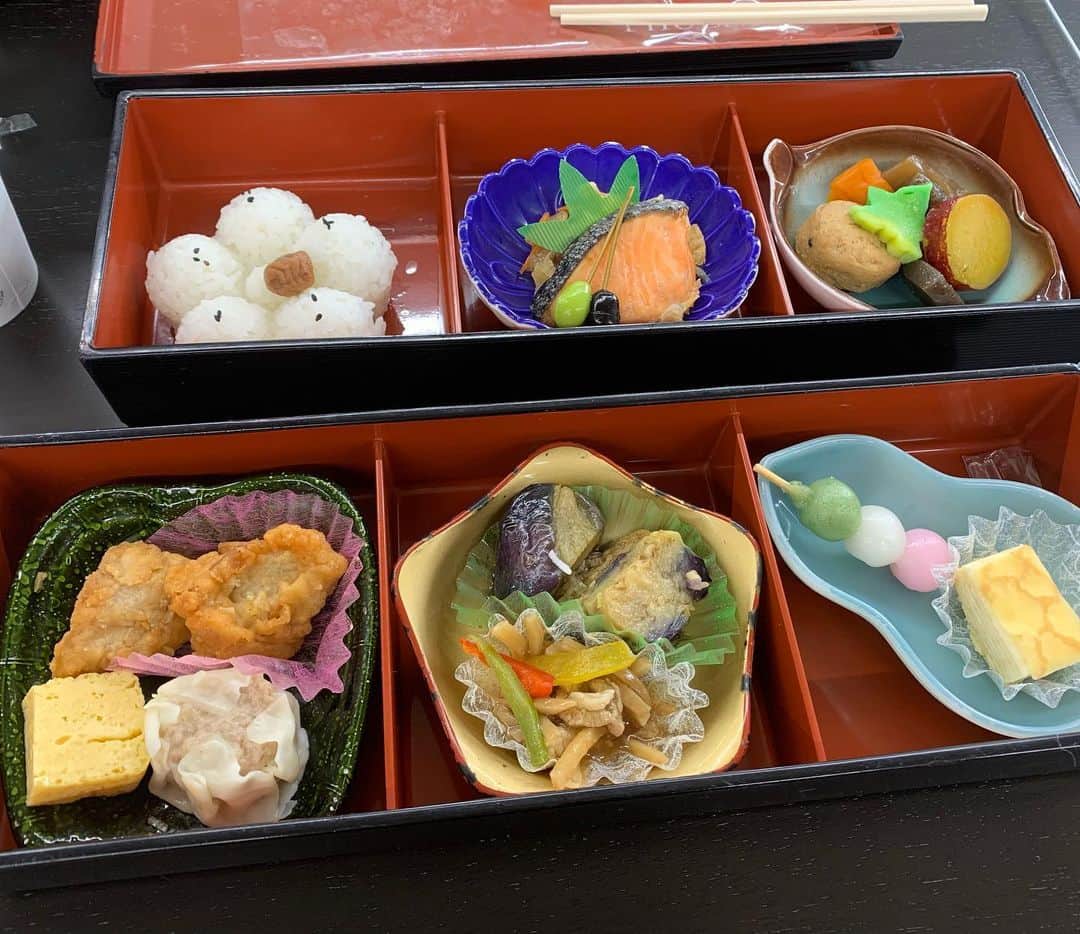 長野智子さんのインスタグラム写真 - (長野智子Instagram)「人間ドックがようやく終わってお昼ごはん🥰  けっこう量あるなあ。。  #人間ドック　#検査後の食事」8月24日 13時55分 - naganotomoko