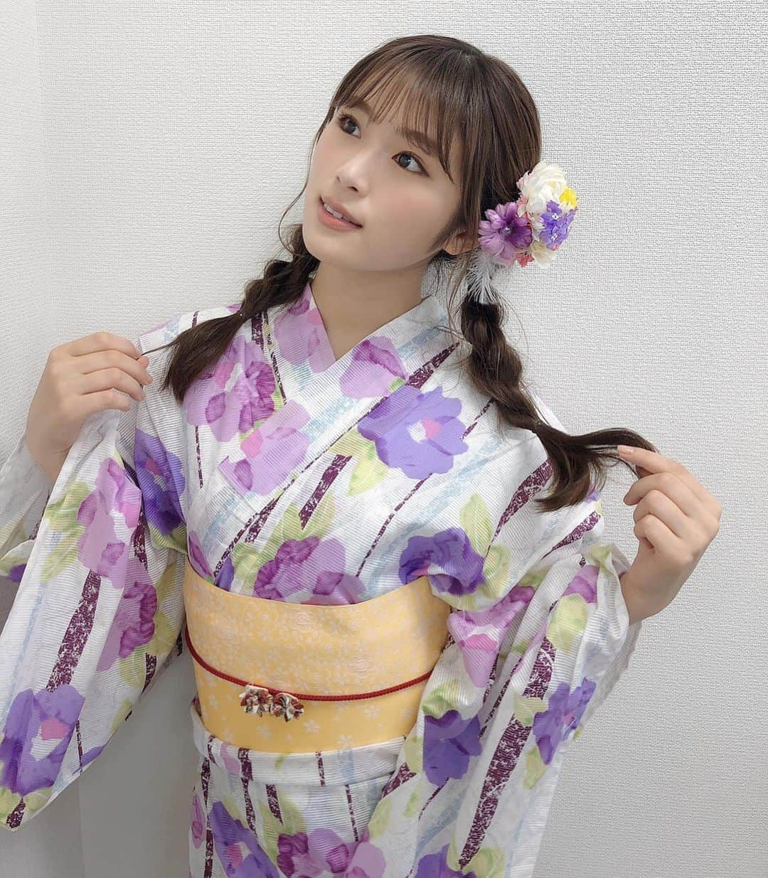 渋谷凪咲さんのインスタグラム写真 - (渋谷凪咲Instagram)「浴衣着させて頂きました👘🌸  夏まっしぐら🍉✨  ーーーーーーーーーーーーーーー  🌼19時〜フジテレビさん 『#今夜はナゾトレ』  🌼21時〜テレビ朝日系列さん 『#芸能界常識チェック ～トリニクって何の肉〜』  が放送です♡  ぜひ、お家で浴衣でも着て 涼みながらご覧下さいませ〜🎐笑  #浴衣 #みつあみ #夏 #夏女」8月24日 16時57分 - nagisa_nikoniko