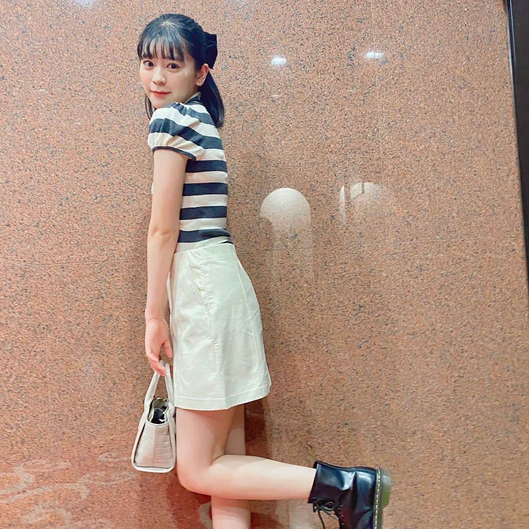 坂井仁香さんのインスタグラム写真 - (坂井仁香Instagram)「今日の私服❤︎ トップスがかっわいい❤︎❤︎」8月24日 20時20分 - hitoka_sakai_official
