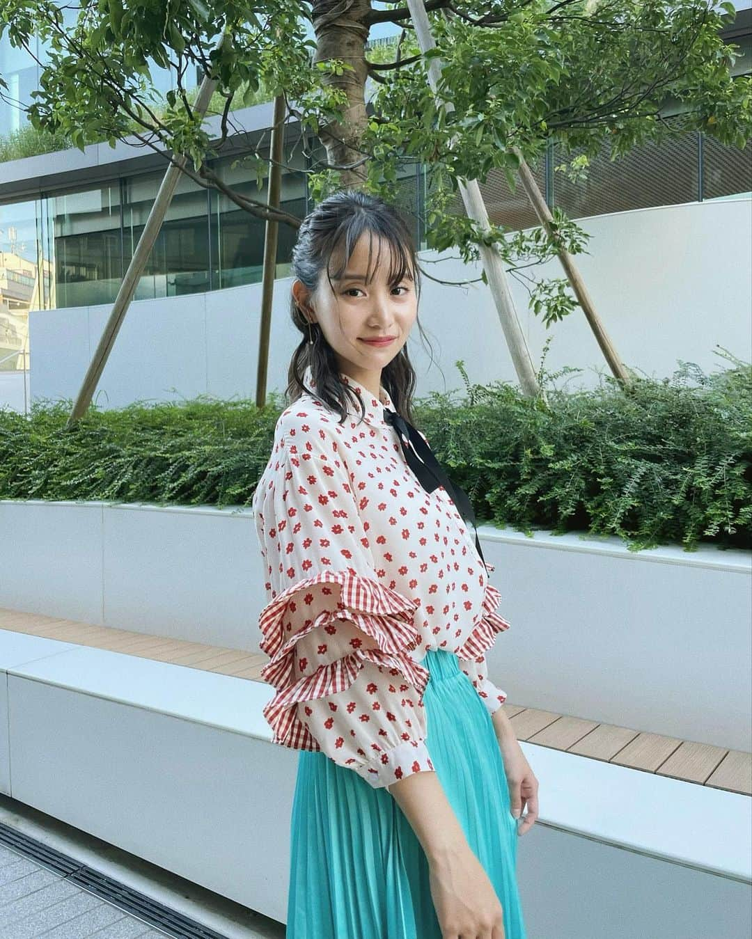 永尾まりやさんのインスタグラム写真 - (永尾まりやInstagram)「本日の衣装👗  足元うつってないけどyelloでしたっ！ @yelloshoes_official #fashion」8月1日 20時24分 - mariyagi_san