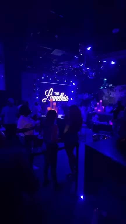 ネネ・リークスのインスタグラム：「@thelinnethialounge」