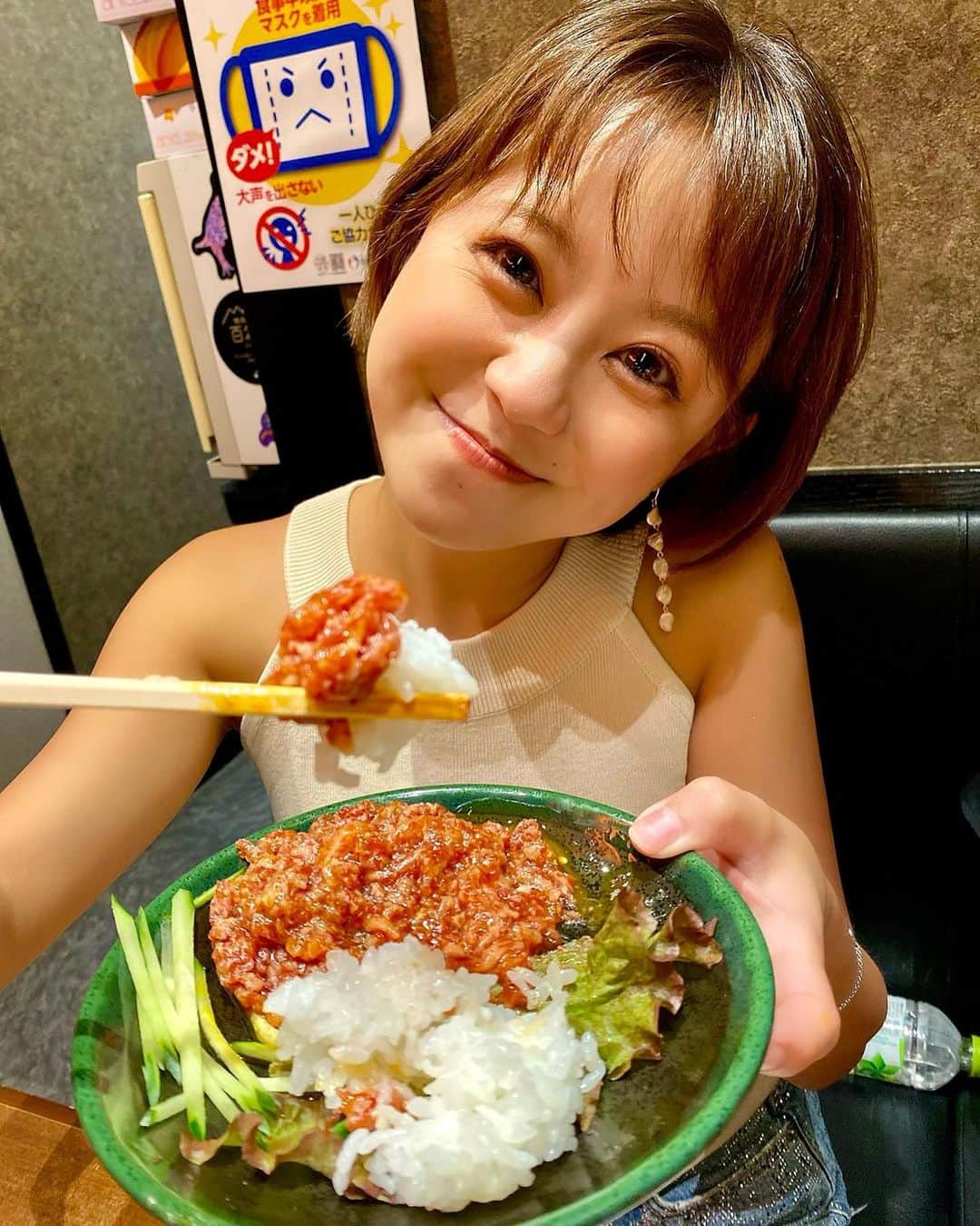 亜矢みつき（神谷充希）さんのインスタグラム写真 - (亜矢みつき（神谷充希）Instagram)「ライス on the ユッケ🍚🥩 猛烈な勢いで食べた✌︎('ω'✌︎ ) #おいしく食べる君が好き」8月1日 14時49分 - ma.yamitsuki