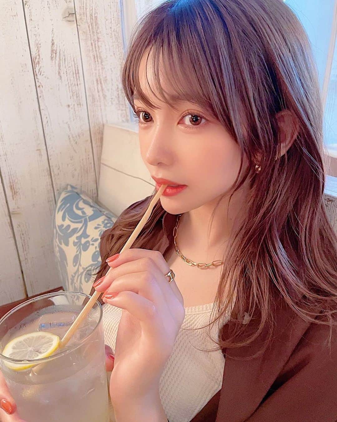 長谷川万射のグルメインスタ