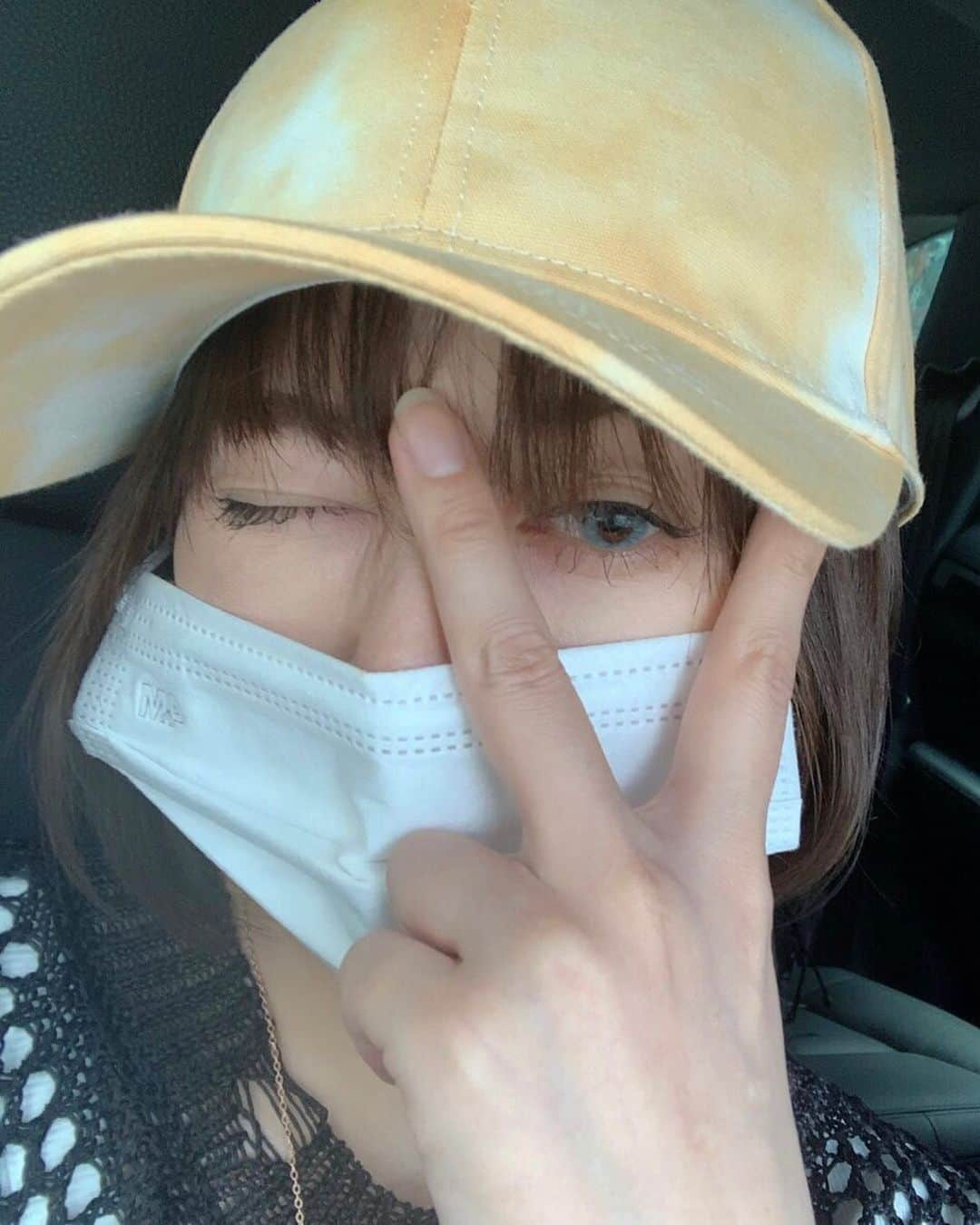 真木よう子さんのインスタグラム写真 - (真木よう子Instagram)「✌️✌️✌️  Thank you, I appreciate your comments and likes!  #真木よう子 #yokomaki」8月1日 18時31分 - yokomaki_official