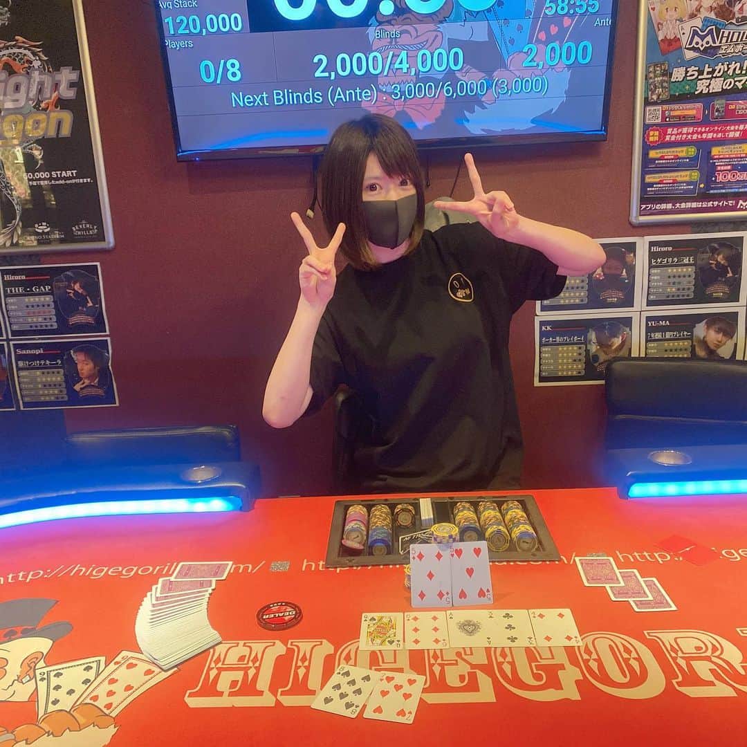 辻井ほのかのインスタグラム：「トーナメント一位とりました🤤 #ポーカー」