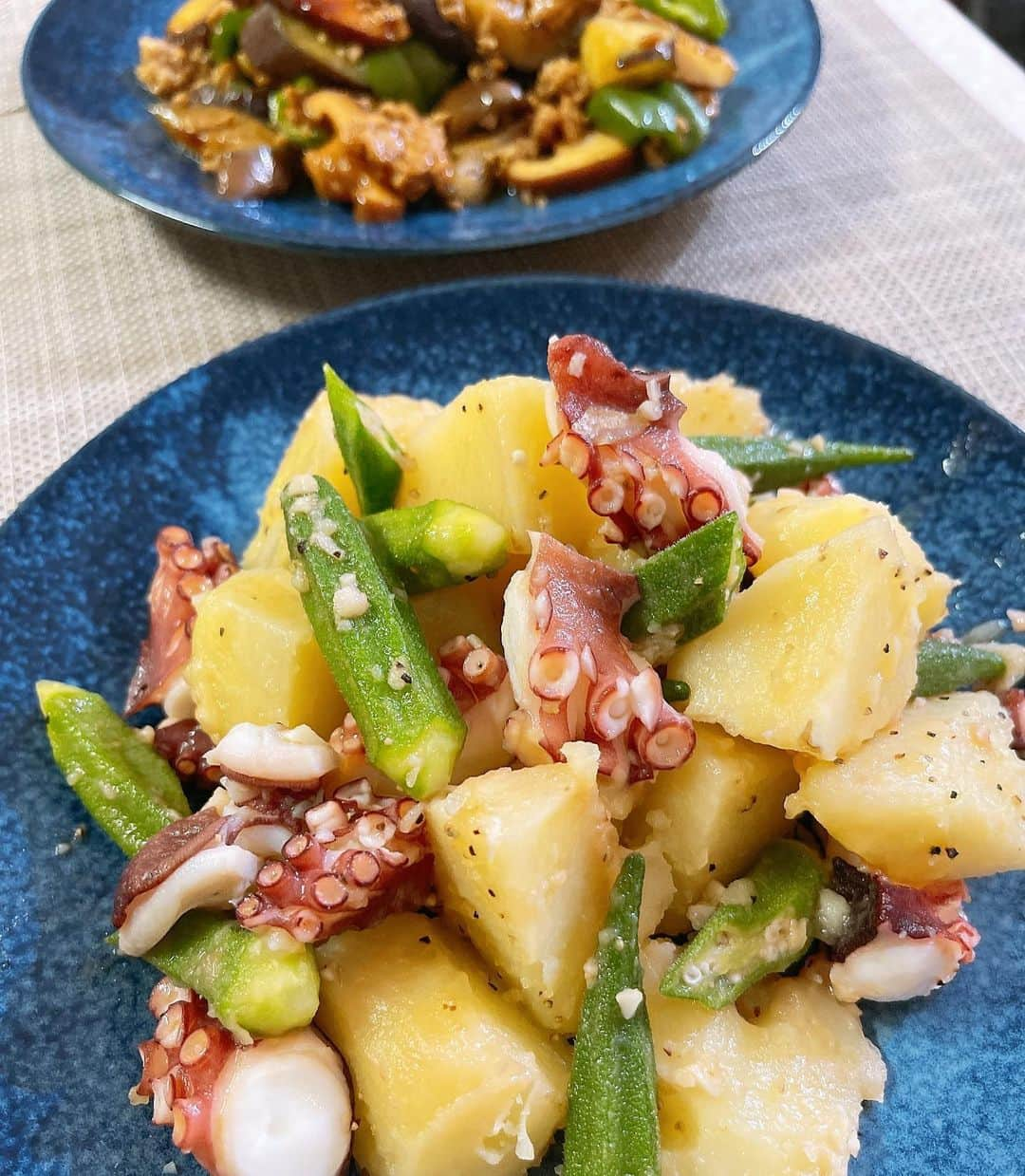 水谷雅子さんのインスタグラム写真 - (水谷雅子Instagram)「#晩御飯#おうちごはん #dinner  #タコとオクラのガーリックソテー #茄子の味噌炒め #水谷雅子#水谷雅子beautybook50の私」8月1日 22時33分 - mizutanimasako