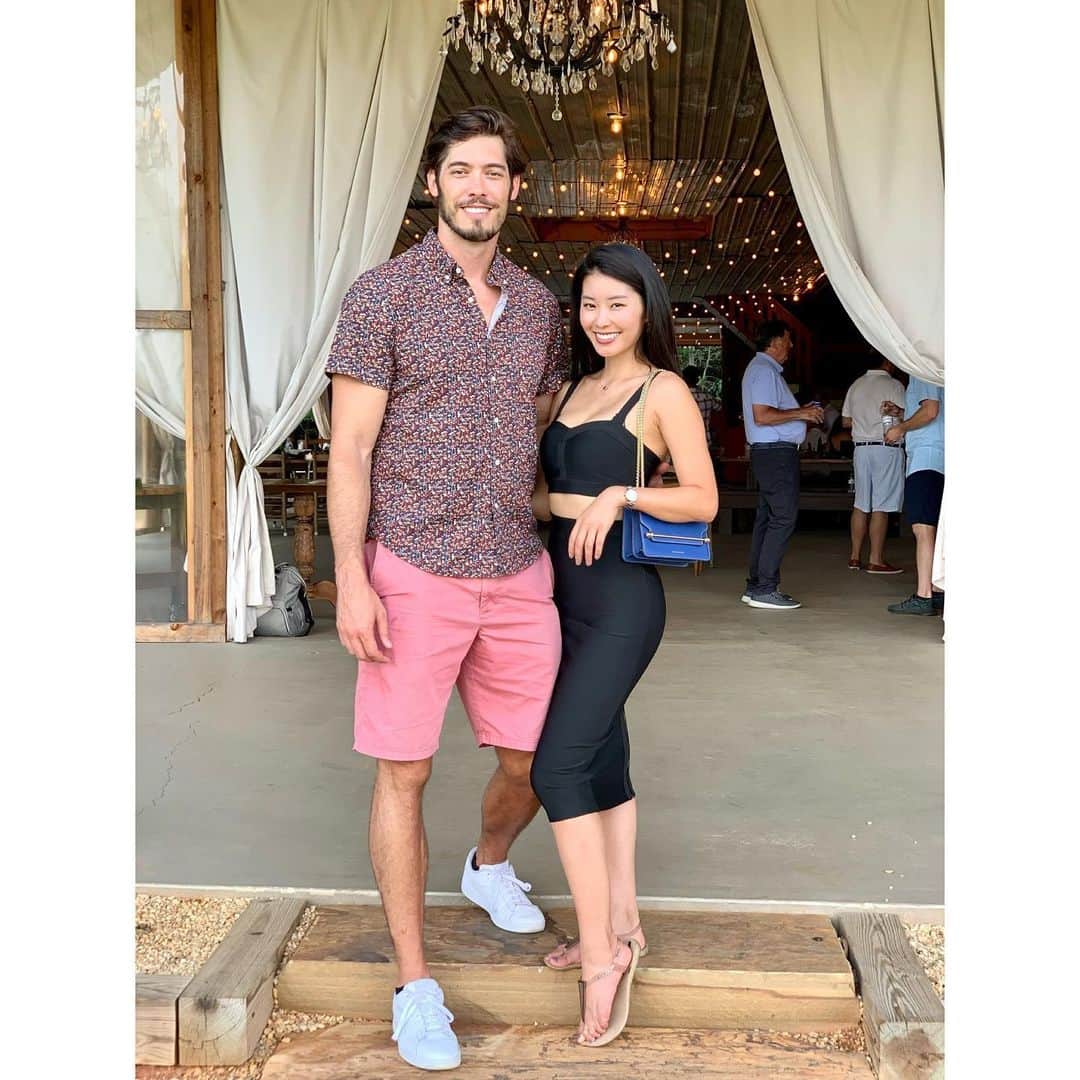 のインスタグラム：「I love to see people laugh and put a smile on their faces 💕 結婚式に行ってきました！たくさん踊って笑って愛を感じ幸せを分けてもらいました😌💕」