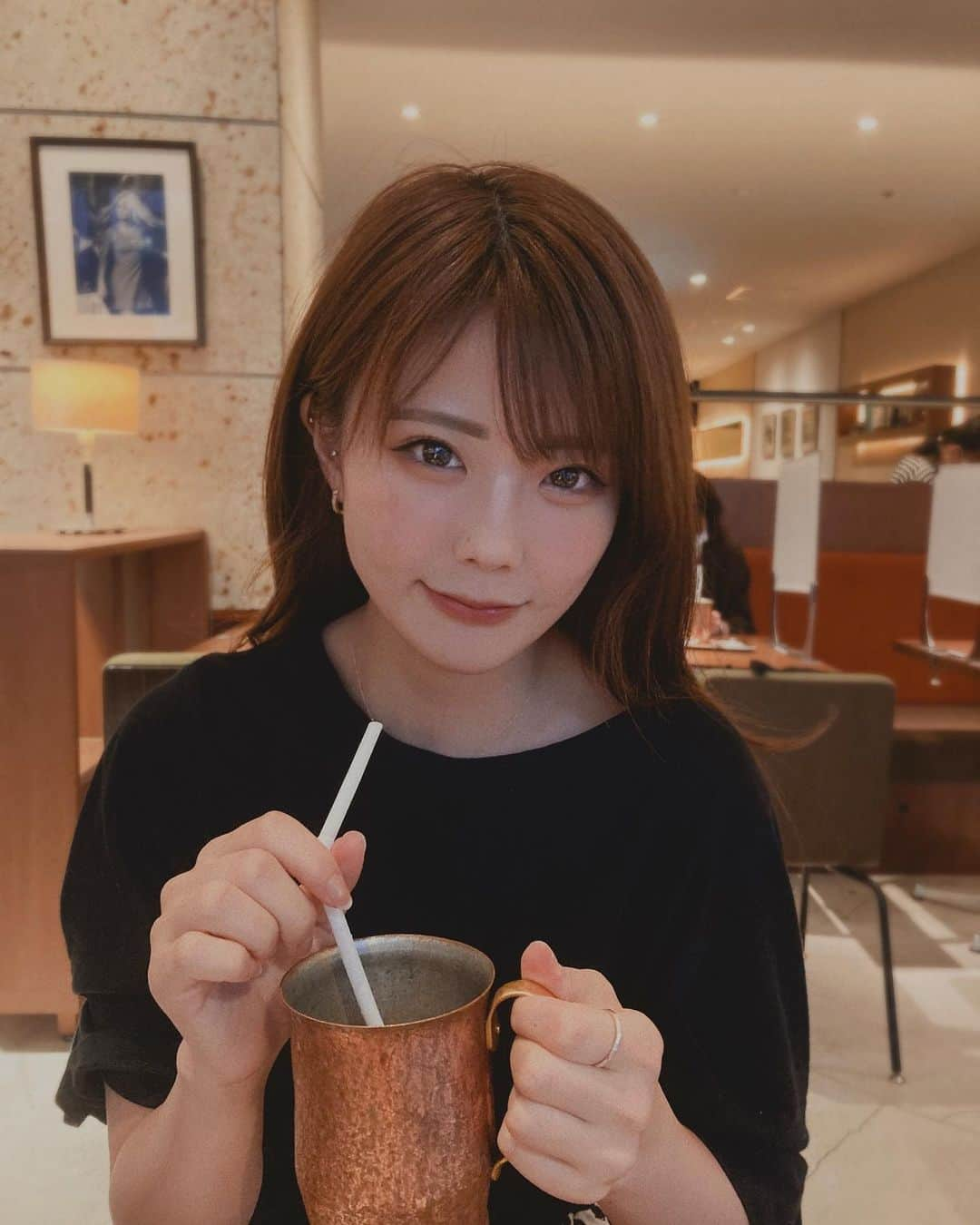 川村虹花さんのインスタグラム写真 - (川村虹花Instagram)「8月がんばろー🥺‼︎ みんな今年の夏したいことは？ . #映画みたい #海行きたい #プール行きたい #グランピングしたい #美味しいもの巡りしたい」8月2日 15時35分 - nanaka_kawamura