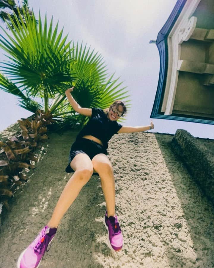 二宮愛のインスタグラム：「#博多 #Hakata #Fukuoka #夏 🌞🌞🌞🌞🌞  軽くランニングしてきたけど、あっぢー！！  Went out for jogging! SUPER DUPER HOT in Hakata!! bu I love sunbeams🌞✨」