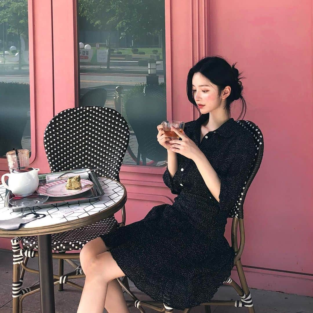 キム・ナヒさんのインスタグラム写真 - (キム・ナヒInstagram)「☕️🍰🍨」8月2日 13時22分 - knhs2