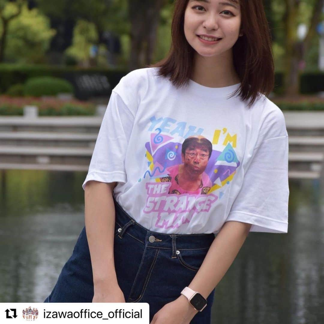 赤崎月香のインスタグラム：「・ 志村さんのTシャツが販売されてます♡ 可愛いデザイン〜🤭  要チェックです！👀  @izawaoffice_official」