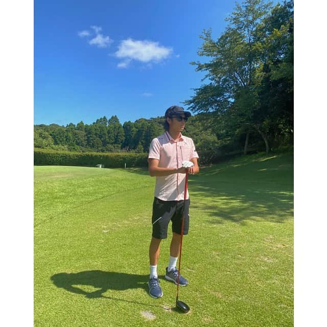 平原颯馬さんのインスタグラム写真 - (平原颯馬Instagram)「初ゴルフ⛳️  初めてやるスポーツって楽しいね！ でもなかなか上手くできなかったので、今度誰か教えてください😂 #golf」8月2日 19時23分 - soma_hirahara